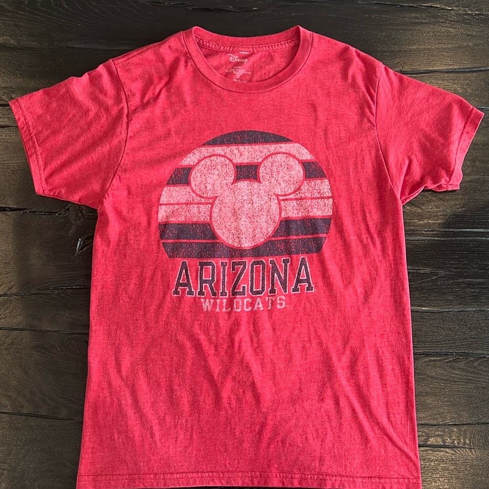 Arizona Wildcats Disney red shirt Medium university of Arizona